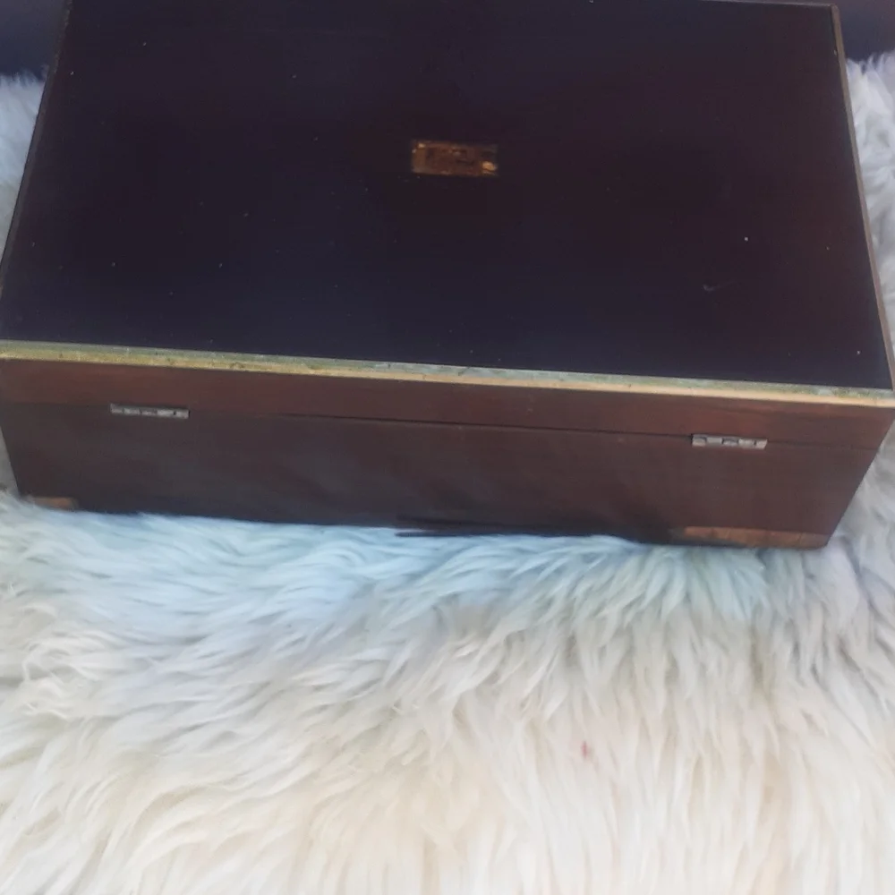 Vtg Wood Chest Antique MCM